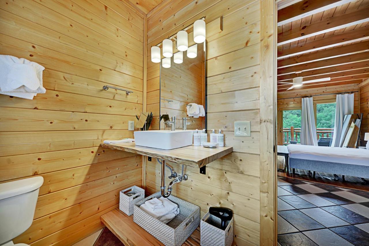 Gorgeous Large Mountain View Cabin W Hot Tub, Free Wifi, Games Villa Sevierville Buitenkant foto
