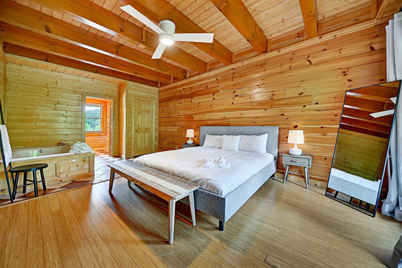 Gorgeous Large Mountain View Cabin W Hot Tub, Free Wifi, Games Villa Sevierville Buitenkant foto