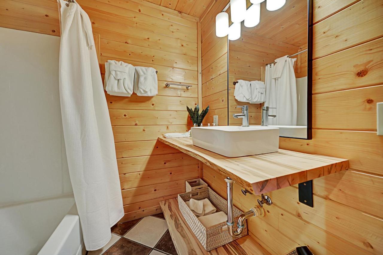 Gorgeous Large Mountain View Cabin W Hot Tub, Free Wifi, Games Villa Sevierville Buitenkant foto